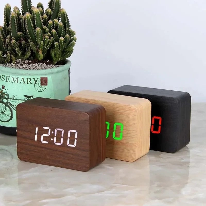 LED Digital Wooden Alarm Clock π β Voice Control | Temperature π‘οΈ | Date π
| Adjustable Brightness π‘