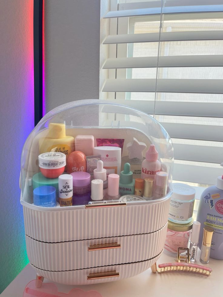 Luxury Portable Cosmetic Organizer LD 688 💼✨ – With Lid & Drawers