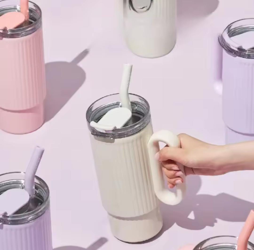 🥤 Z Tumbler 41-084 – Stylish & Durable 💧✨ | Perfect for Travel & Daily Use 🚗🏕️ |